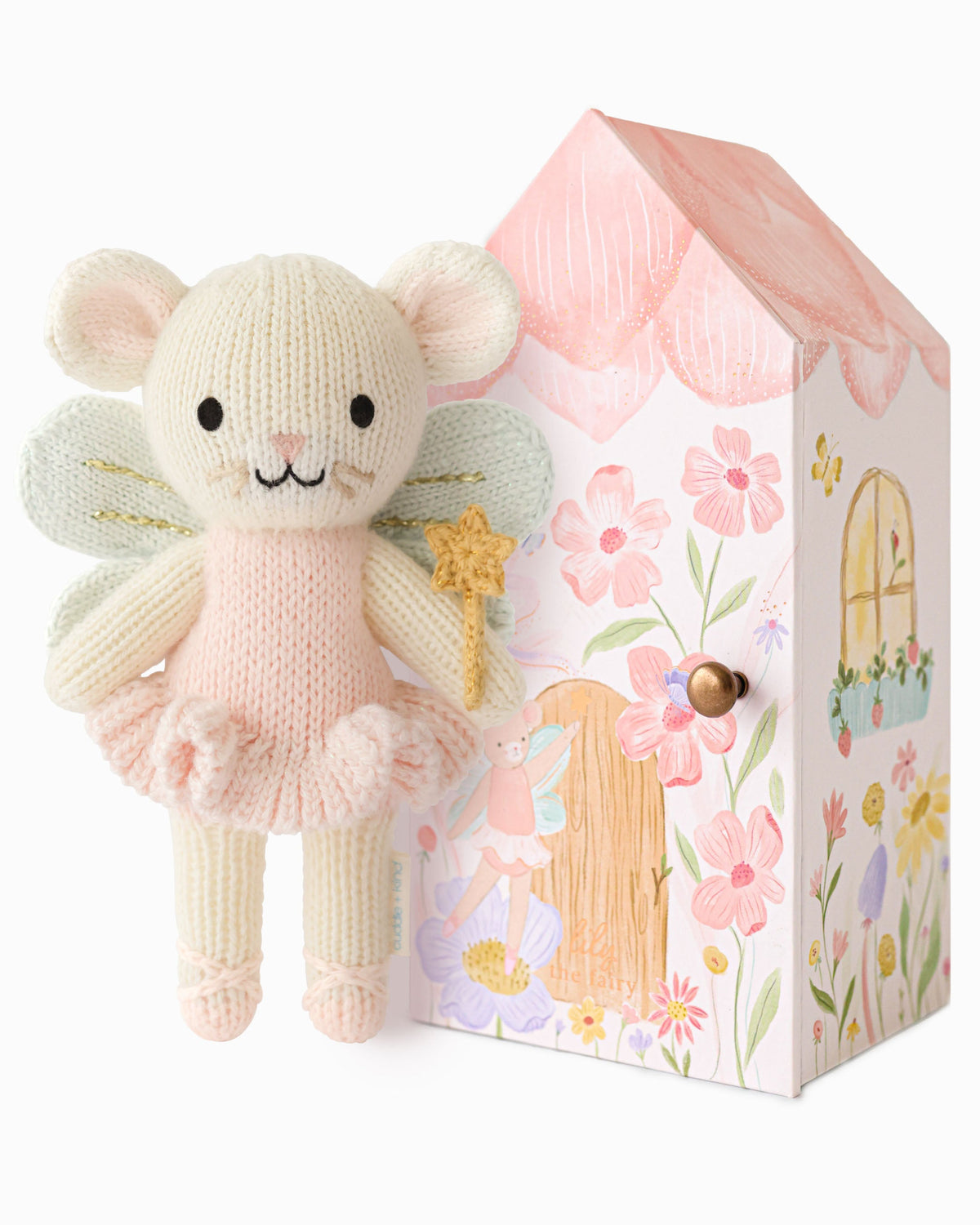 Tiny fairytale set with mouse