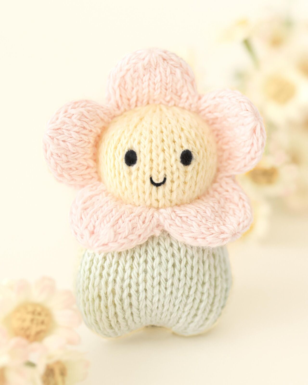 ‍Tiny baby daisy